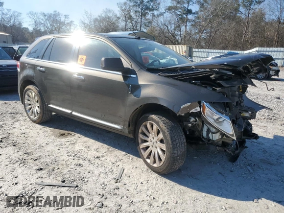 2011 Lincoln MKX z VIN 2LMDJ6JK8BBJ13892, wystawiony jako Copart lot #88861145 z przebiegiem 203 765 mil mil oraz Szkoda całkowita • Salvage title. Historia ofert i sprzedaży dostępna na DreamBid. Obrazek 4.