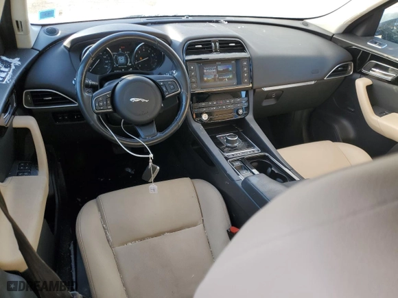 2018 Jaguar F-PACE 30t Premium with VIN SADCJ2GX8JA291369, listed as a Copart auction lot 89354235 with 31,789 mi miles and Salvage Title. Bid and sale history available at carsss.com. Image 8.