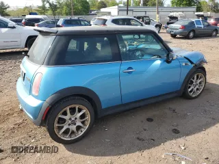 2005 MINI Hardtop S z VIN WMWRE33505TL10315, wystawiony jako Copart lot #55234535 z przebiegiem 148 197 mil mil oraz Szkody całkowita. Historia ofert i sprzedaży dostępna na DreamBid. Obrazek 3.