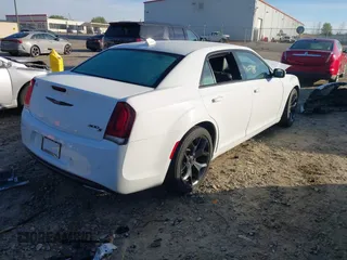 2021 Chrysler 300 with VIN 2C3CCABG1MH595841, listed as a IAAI auction lot 41826140 with 40,417 mi miles. Bid and sale history available at carsss.com. Image 4.