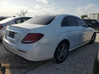 2017 Mercedes-Benz E 300 Luxury with VIN WDDZF4KB5HA041036, listed as a Copart auction lot 53198655 with 105,824 mi miles and Clean title. Bid and sale history available at DreamBid. Image 3.