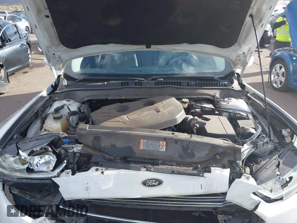 2015 Ford Fusion Titanium with VIN 3FA6P0K92FR254230, listed as a IAAI auction lot 41778494 with 199,944 mi miles. Bid and sale history available at carsss.com. Image 10.
