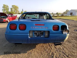 1992 Chevrolet Corvette with VIN 1G1YY23P5N5103935, listed as a Copart auction lot 71301524 with 108,774 mi miles and Salvage Title. Bid and sale history available at carsss.com. Image 6.