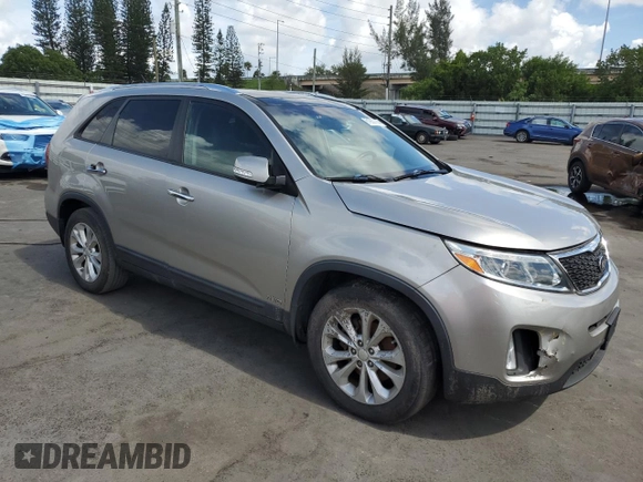 2014 Kia Sorento EX with VIN 5XYKUDA72EG428461, listed as a Copart auction lot 61653365 with 162,425 mi miles and Clean title. Bid and sale history available at DreamBid. Image 4.