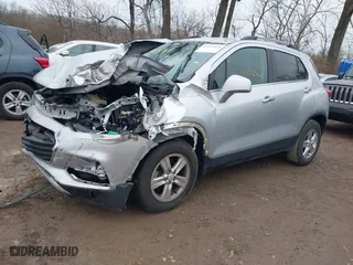 2018 Chevrolet Trax LT with VIN KL7CJLSB1JB729623, listed as a IAAI auction lot 41077328 with 89,555 mi miles. Bid and sale history available at carsss.com. Image 16.