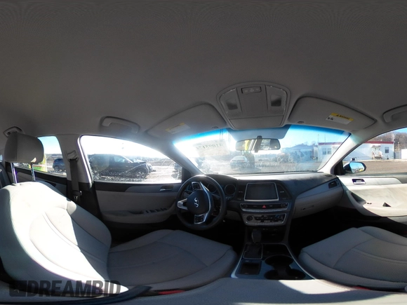 2018 Hyundai Sonata SE with VIN 5NPE24AF5JH679701, listed as a IAAI auction lot 41095174 with 30,579 mi miles and . Bid and sale history available at DreamBid. Image 17.