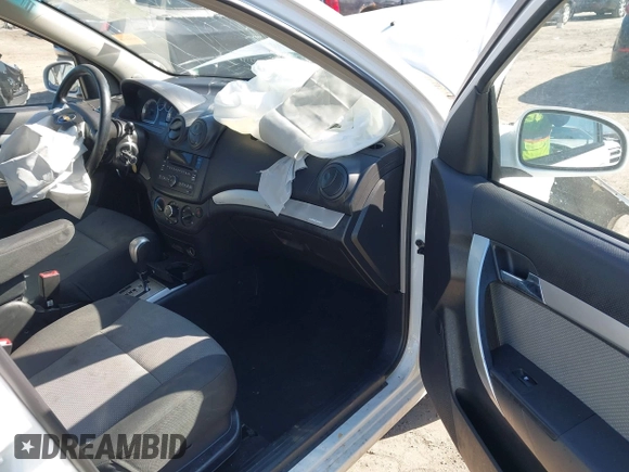 2011 Chevrolet Aveo 1LT with VIN KL1TD6DE3BB173004, listed as a IAAI auction lot 41995281 with 88,123 mi miles and . Bid and sale history available at DreamBid. Image 5.