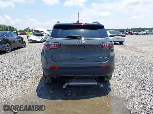 2024 Jeep Compass Limited z VIN 3C4NJDCN8RT596315, wystawiony jako IAAI lot #42607474 z przebiegiem 41 495 mil mil oraz . Historia ofert i sprzedaży dostępna na DreamBid. Obrazek 16.