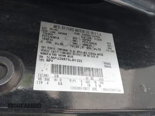 2004 Lincoln Navigator Luxury z VIN 5LMFU28R74LJ01322, wystawiony jako IAAI lot #42350030 z przebiegiem Nie podano mil oraz . Historia ofert i sprzedaży dostępna na DreamBid. Obrazek 9.