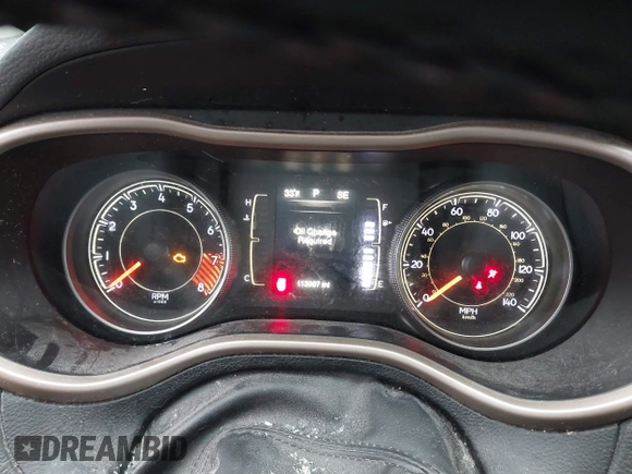 2015 Jeep Cherokee Latitude with VIN 1C4PJMCS2FW755219, listed as a IAAI auction lot 41830715 with 113,097 mi miles. Bid and sale history available at carsss.com. Image 7.