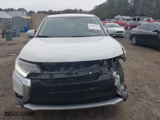 2017 Mitsubishi Outlander SE with VIN JA4AD3A36HZ039163, listed as a IAAI auction lot 41485061 with 87,035 mi miles. Bid and sale history available at carsss.com. Image 12.
