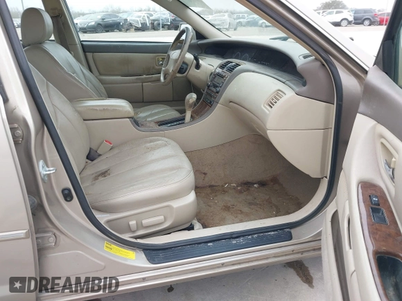 2000 Toyota Avalon XL with VIN 4T1BF28B0YU024842, listed as a IAAI auction lot 41630268 with 260,586 mi miles and . Bid and sale history available at DreamBid. Image 5.