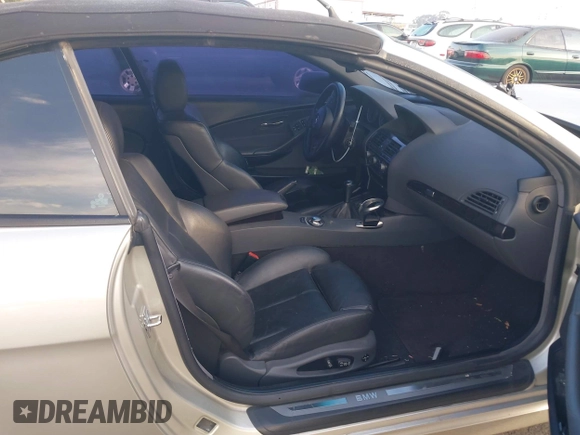 2004 BMW 6 Series 645Ci with VIN WBAEK73414B260034, listed as a IAAI auction lot 41433135 with 93,383 mi miles. Bid and sale history available at carsss.com. Image 5.