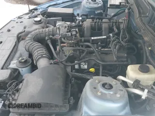 2007 Ford Mustang Deluxe с VIN 1ZVFT84N575297945, выставлен на аукционе IAAI как лот 42647790 с пробегом 113 447 миль миль и . История ставок и продаж доступна на DreamBid. Изображение 22.