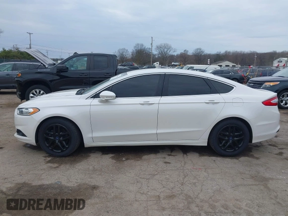 2015 Ford Fusion SE with VIN 3FA6P0HD9FR203805, listed as a IAAI auction lot 41880129 with 136,637 mi miles. Bid and sale history available at carsss.com. Image 14.