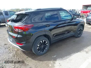 2022 Chevrolet TrailBlazer LT with VIN KL79MPS20NB117671, listed as a IAAI auction lot 41836110 with 67,919 mi miles. Bid and sale history available at carsss.com. Image 4.
