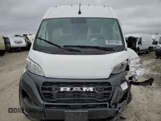 2024 Ram ProMaster Cargo Tradesman with VIN 3C6LRVDG5RE105345, listed as a Copart auction lot 80251084 with 2,440 mi miles and Non Repairable. Bid and sale history available at DreamBid. Image 5.