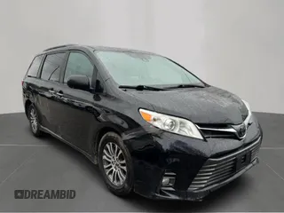 2020 Toyota Sienna XLE Auto Access Seat with VIN 5TDYZ3DCXLS048685, listed as a Copart auction lot 53573145 with 217,712 mi miles and Clean Title. Bid and sale history available at carsss.com. Image 1.