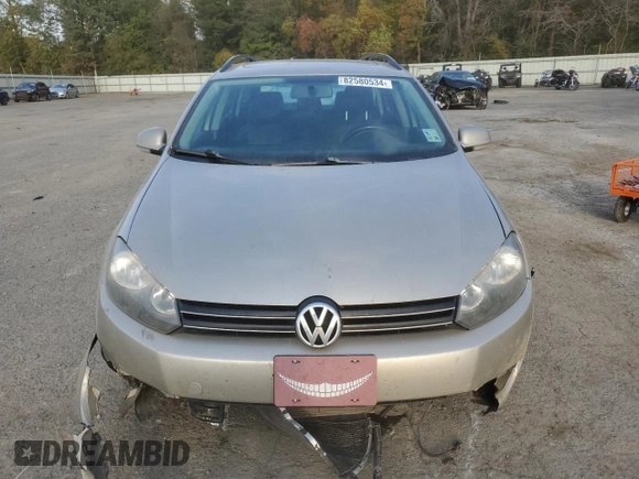 2014 Volkswagen Jetta SportWagen TDI w/Sunroof with VIN 3VWPL7AJ0EM614862, listed as a Copart auction lot 82580534 with 106,282 mi miles and Salvage Title. Bid and sale history available at carsss.com. Image 5.