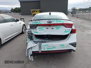 2021 Kia Forte GT-Line с VIN 3KPF34AD6ME358727, выставлен на аукционе IAAI как лот 41860247 с пробегом 79 079 миль миль и . История ставок и продаж доступна на DreamBid. Изображение 16.