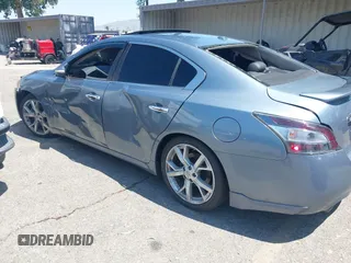 2012 Nissan Maxima SV z VIN 1N4AA5AP6CC842506, wystawiony jako IAAI lot #42025214 z przebiegiem 147 371 mil mil oraz . Historia ofert i sprzedaży dostępna na DreamBid. Obrazek 14.
