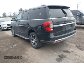2023 Ford Expedition Limited with VIN 1FMJU1K80PEA29105, listed as a IAAI auction lot 41686107 with 61,256 mi miles. Bid and sale history available at carsss.com. Image 3.