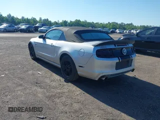 2014 Ford Mustang V6 with VIN 1ZVBP8EM7E5205630, listed as a IAAI auction lot 42269714 with 127,130 mi miles and . Bid and sale history available at DreamBid. Image 3.