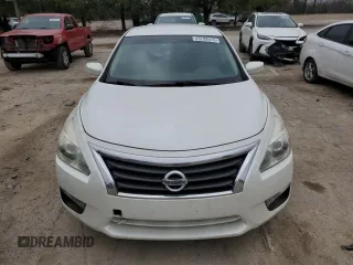 2013 Nissan Altima S with VIN 1N4AL3AP7DN513169, listed as a Copart auction lot 43799575 with 117,157 mi miles and Salvage Title. Bid and sale history available at DreamBid. Image 5.