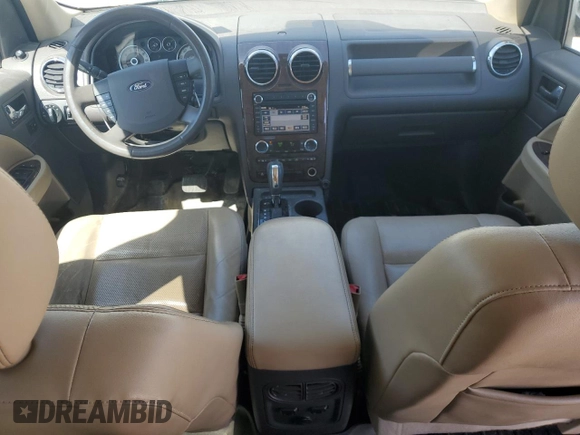 2008 Ford Taurus X Limited z VIN 1FMDK06W58GA00078, wystawiony jako Copart lot #52862145 z przebiegiem 163 203 mil mil oraz Czysty tytuł • Clean title. Historia ofert i sprzedaży dostępna na DreamBid. Obrazek 8.