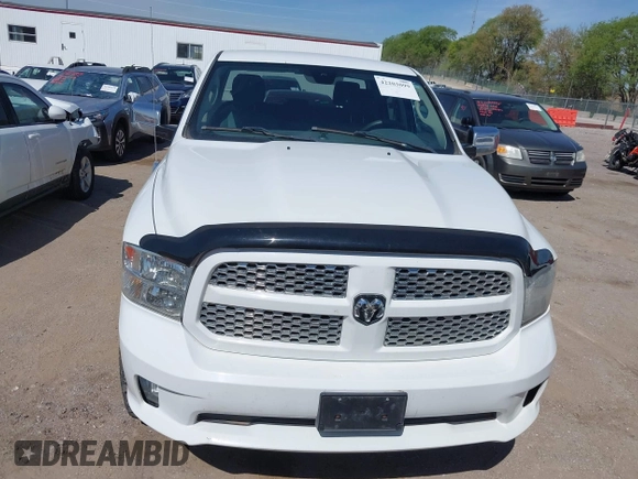 2014 Ram 1500 Express z VIN 1C6RR7KT3ES170854, wystawiony jako IAAI lot #42203099 z przebiegiem 207 634 mil mil oraz . Historia ofert i sprzedaży dostępna na DreamBid. Obrazek 6.
