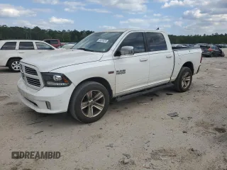 2016 Ram 1500 Sport z VIN 1C6RR7MT1GS266532, wystawiony jako Copart lot #54974035 z przebiegiem 287 605 mil mil oraz Czysty tytuł • Clean title. Historia ofert i sprzedaży dostępna na DreamBid. Obrazek 1.