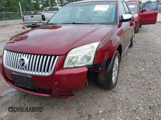 2008 Mercury Sable z VIN 1MEHM40W28G601835, wystawiony jako IAAI lot #42632761 z przebiegiem 285 055 mil mil oraz . Historia ofert i sprzedaży dostępna na DreamBid. Obrazek 6.