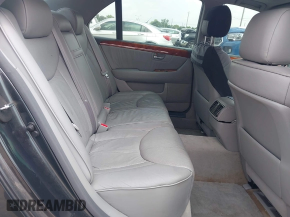 2004 Lexus LS 430 with VIN JTHBN36F940151530, listed as a IAAI auction lot 42124508 with 230,175 mi miles. Bid and sale history available at carsss.com. Image 8.