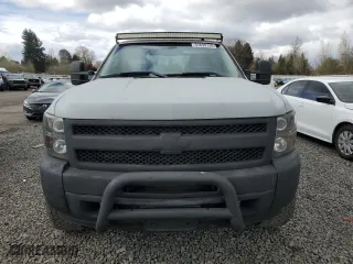 2013 Chevrolet Silverado 1500 LT with VIN 3GCPKSE79DG176847, listed as a Copart auction lot 51699735 with 175,147 mi miles and Clean Title. Bid and sale history available at carsss.com. Image 5.