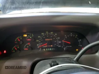 2000 Ford Super Duty F-250 XL with VIN 1FTNX21L6YED13882, listed as a Copart auction lot 46258105 with 132,339 mi miles and Salvage Title. Bid and sale history available at carsss.com. Image 9.