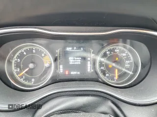 2020 Jeep Cherokee Latitude with VIN 1C4PJMCB7LD651493, listed as a Copart auction lot 45243695 with 80,297 mi miles and Salvage title. Bid and sale history available at DreamBid. Image 9.