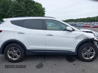 2017 Hyundai Santa Fe 2.4L с VIN 5NMZUDLB1HH035769, выставлен на аукционе IAAI как лот 42764052 с пробегом 73 139 миль миль и . История ставок и продаж доступна на DreamBid. Изображение 13.