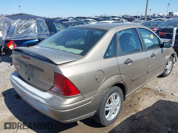 2003 Ford Focus SE with VIN 1FAFP34P03W240199, listed as a IAAI auction lot 41757940 with 91,852 mi miles and . Bid and sale history available at carsss.com. Image 4.