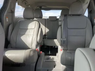2017 Toyota Sienna XLE Auto Access Seat с VIN 5TDYZ3DC2HS832821, выставлен на аукционе Copart как лот 77212974 с пробегом 128 407 миль миль и Списание • Salvage title. История ставок и продаж доступна на DreamBid. Изображение 10.