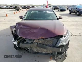 2020 Kia Optima LX z VIN 5XXGT4L32LG383588, wystawiony jako Copart lot #49146715 z przebiegiem 94 172 mil mil oraz Szkoda całkowita • Salvage title. Historia ofert i sprzedaży dostępna na DreamBid. Obrazek 5.