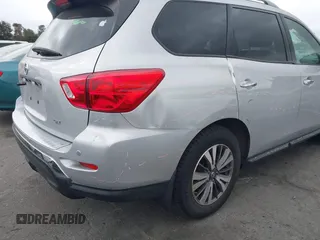 2018 Nissan Pathfinder SL with VIN 5N1DR2MN3JC674373, listed as a IAAI auction lot 41699281 with 56,254 mi miles. Bid and sale history available at carsss.com. Image 17.