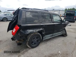 2011 Jeep Patriot Sport with VIN 1J4NT1GA4BD208339, listed as a Copart auction lot 60903265 with 210,513 mi miles and Salvage title. Bid and sale history available at DreamBid. Image 3.