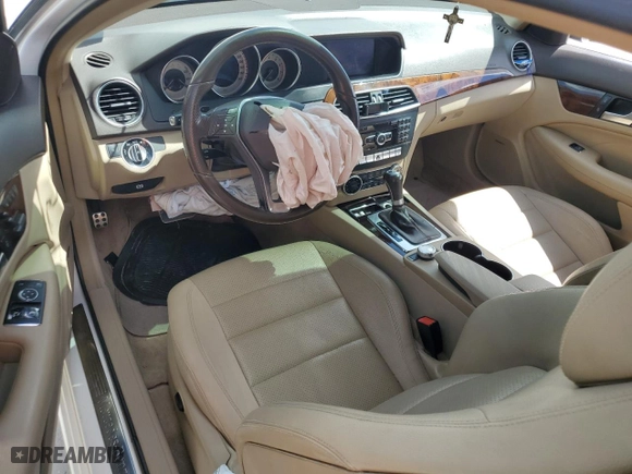 2015 Mercedes-Benz C-Class C 250 with VIN WDDGJ4HB2FG435343, listed as a Copart auction lot 60967454 with 122,230 mi miles and Salvage Title. Bid and sale history available at carsss.com. Image 8.