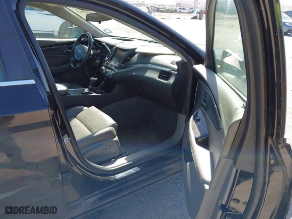 2015 Chevrolet Impala LT with VIN 1G1115SL8FU144251, listed as a IAAI auction lot 41812069 with 197,257 mi miles. Bid and sale history available at carsss.com. Image 5.