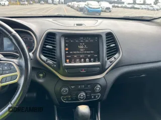 2017 Jeep Cherokee Latitude with VIN 1C4PJLCS9HD231686, listed as a Copart auction lot 51165265 with 125,518 mi miles and Clean Title. Bid and sale history available at carsss.com. Image 6.
