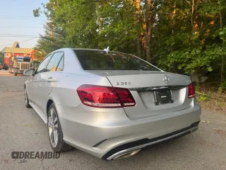 2016 Mercedes-Benz E 350 Luxury with VIN WDDHF8JB8GB198055, listed as a Copart auction lot 61106865 with 90,962 mi miles and Clean title. Bid and sale history available at DreamBid. Image 3.