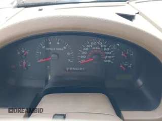 2006 Ford F-150 XLT с VIN 1FTPW12556FA47557, выставлен на аукционе IAAI как лот 42657262 с пробегом Не указан миль и . История ставок и продаж доступна на DreamBid. Изображение 7.