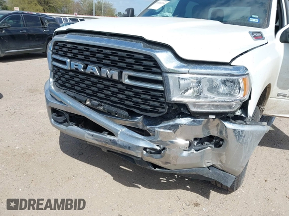 2024 Ram 2500 Big Horn with VIN 3C6UR5DJ9RG373903, listed as a IAAI auction lot 41826324 with 12,889 mi miles. Bid and sale history available at carsss.com. Image 6.