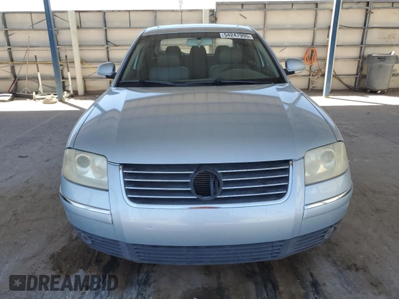 2004 Volkswagen Passat GLS z VIN WVWPD63B24P252638, wystawiony jako Copart lot #54247995 z przebiegiem 77 786 mil mil oraz Szkoda całkowita • Salvage title. Historia ofert i sprzedaży dostępna na DreamBid. Obrazek 5.