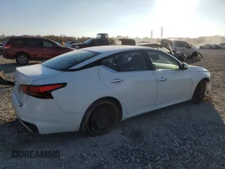 2022 Nissan Altima 2.5 S with VIN 1N4BL4BV5NN308605, listed as a Copart auction lot 82768194 with 43,016 mi miles and Salvage Title. Bid and sale history available at carsss.com. Image 3.